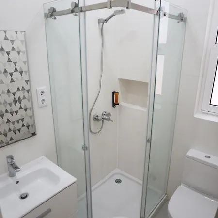 Apartment On - The Heart Of