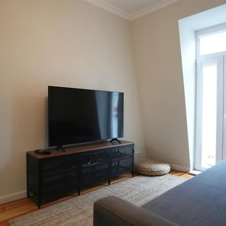 Apartment On - The Heart Of *